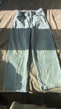 Dnky jeans